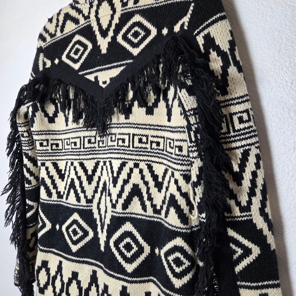 Aztec print open front cardigan with fringe Powder River Outfitters size M - Picture 3 of 10